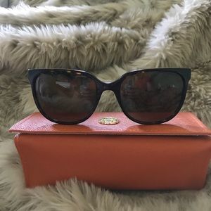 Tory Burch Polarized Sunglasses!